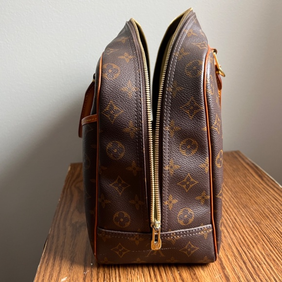 Louis Vuitton Mono Deauvill purse handbag in good condition - Picture 7 of 12